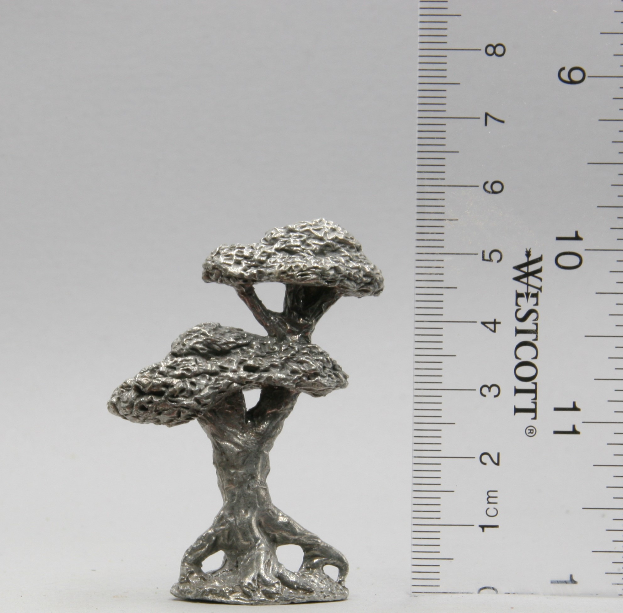 Gnarly Tree pewter